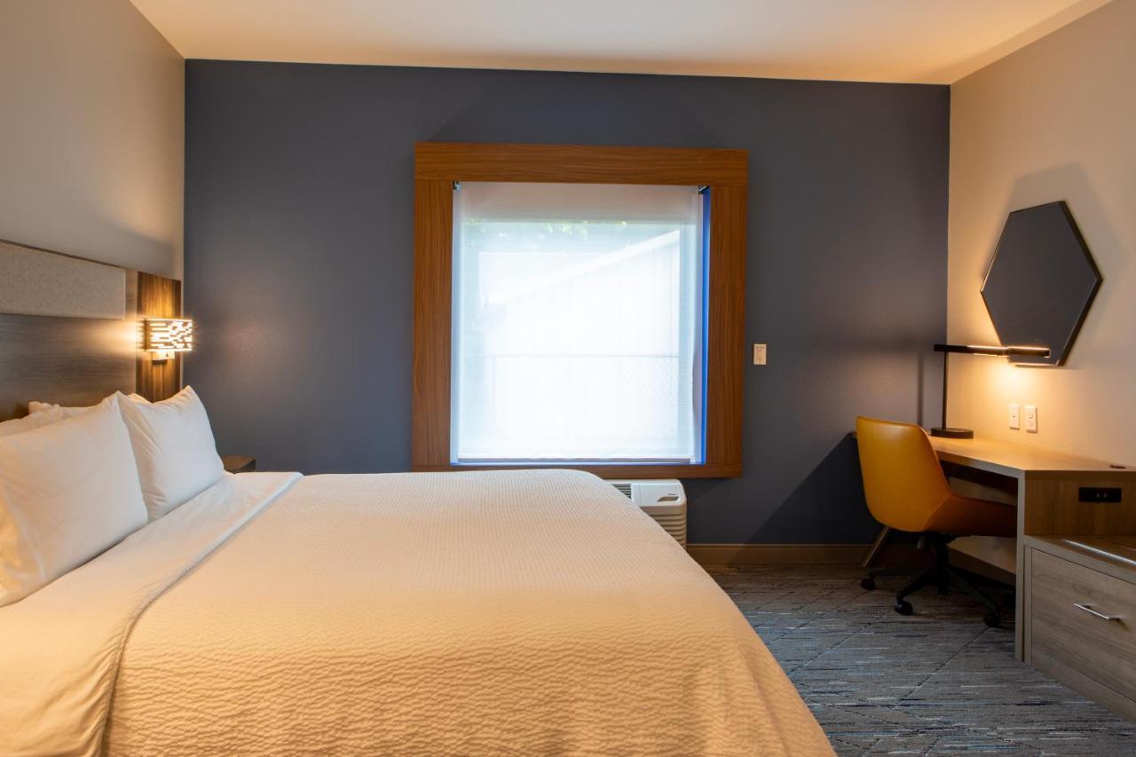 Holiday Inn Express & Suites Sioux City-South By Ihg Exterior photo