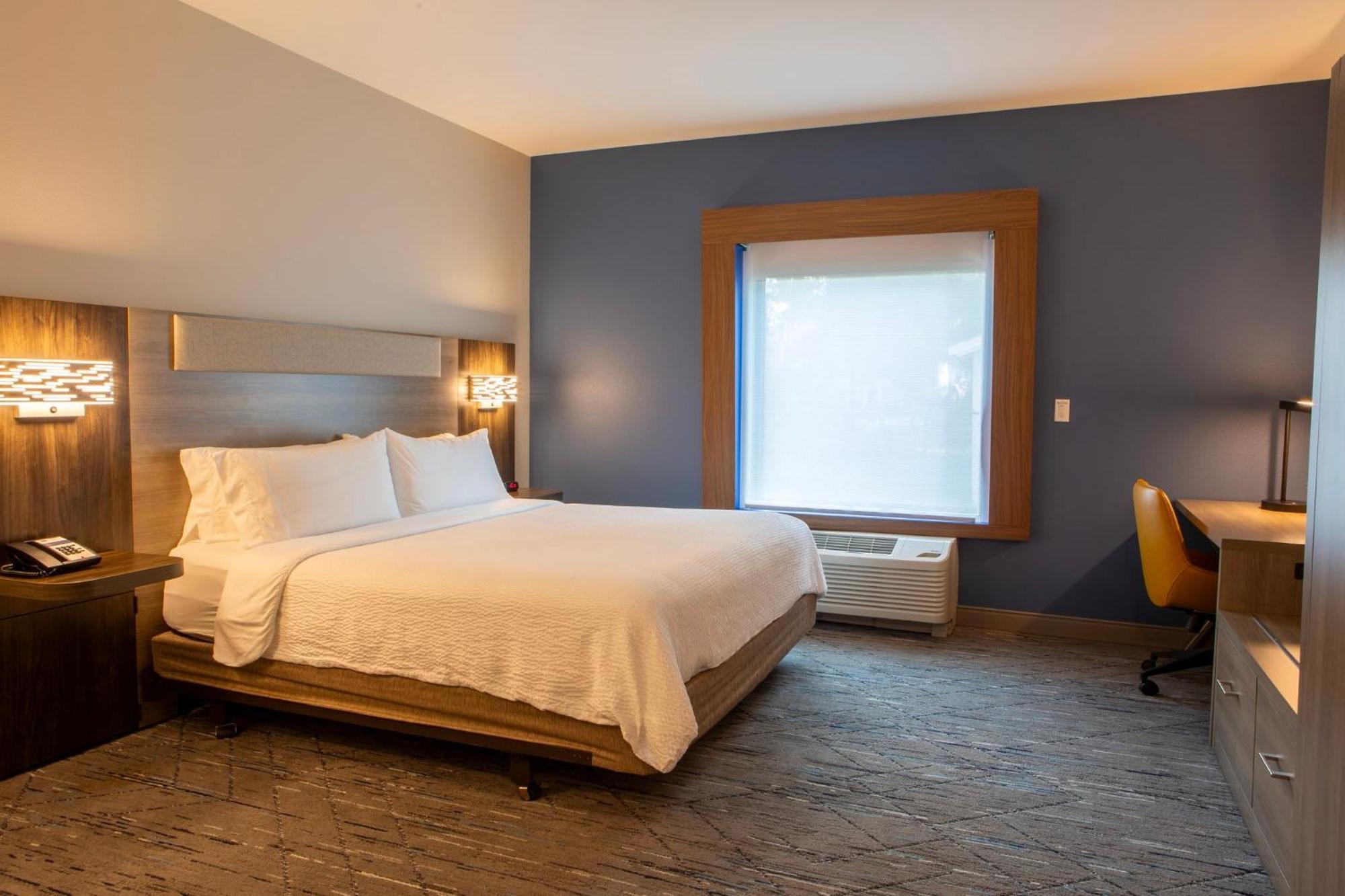 Holiday Inn Express & Suites Sioux City-South By Ihg Exterior photo