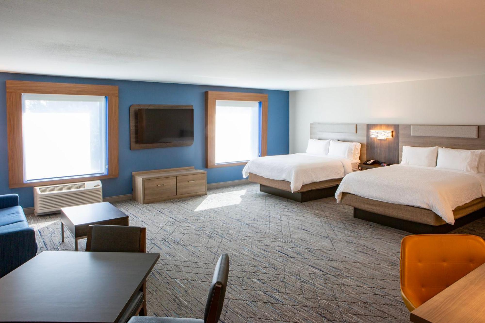 Holiday Inn Express & Suites Sioux City-South By Ihg Exterior photo