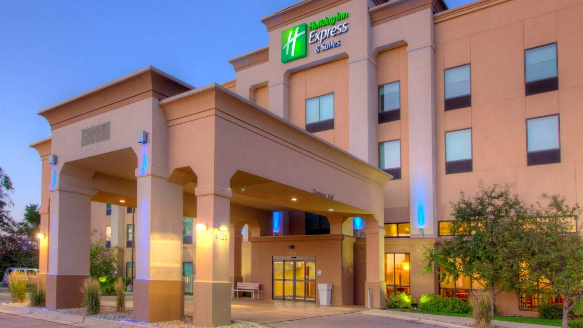 Holiday Inn Express & Suites Sioux City-South By Ihg Exterior photo