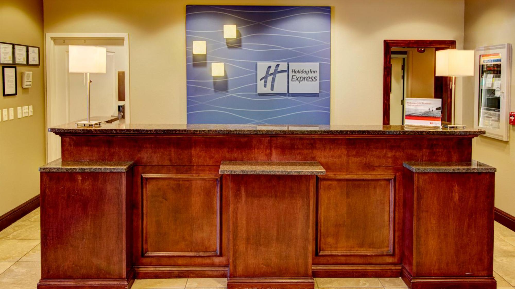 Holiday Inn Express & Suites Sioux City-South By Ihg Exterior photo