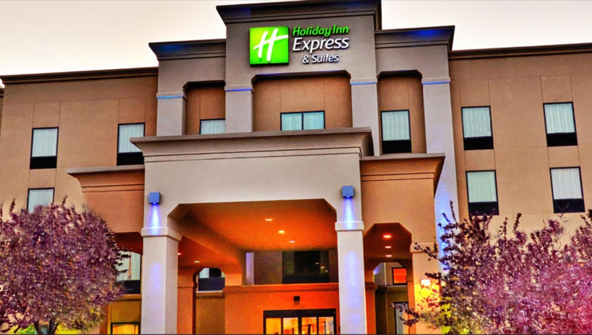 Holiday Inn Express & Suites Sioux City-South By Ihg Exterior photo