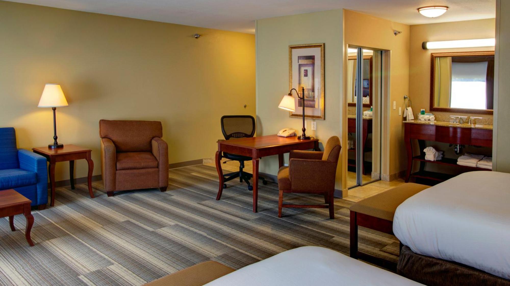 Holiday Inn Express & Suites Sioux City-South By Ihg Exterior photo